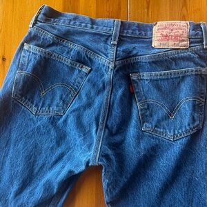 Vintage Y2K Levi’s 501 dark wash denim jeans size‎ 31x29